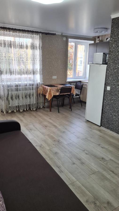 Apartment 2-х кімнатна студія у центрі миргорода *